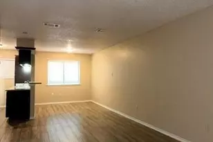 1410 Blalock Rd, Houston, TX 77055 - Photo 8
