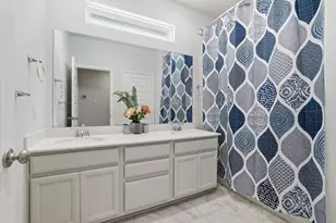 9905 Smokehouse Silo Ln, Houston, TX 77080 - Photo 10