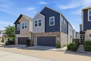 9905 Smokehouse Silo Ln, Houston, TX 77080 - Photo 2