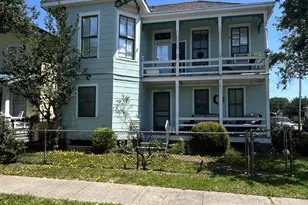 3525 Avenue Q, Galveston, TX 77550 - Photo 1