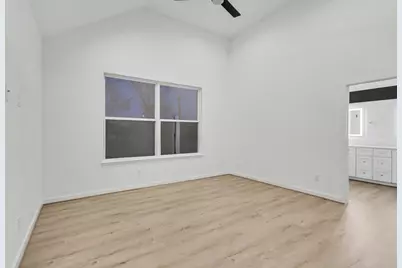 203 Danna Lane #A, Houston, TX 77009 - Photo 12