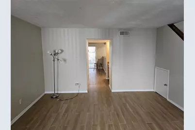 5917 Fairdale Lane #6, Houston, TX 77057 - Photo 2