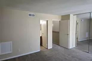 5917 Fairdale Ln, Houston, TX 77057 - Photo 16