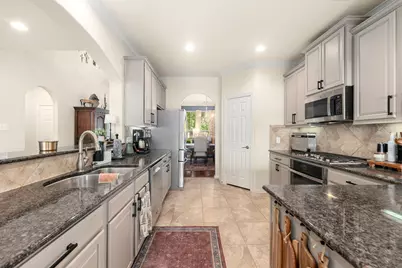 2303 Crescent Water, Rosenberg, TX 77471 - Photo 12