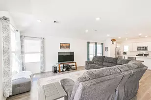 2767 Sagedale Dr, Conroe, TX 77301 - Photo 10