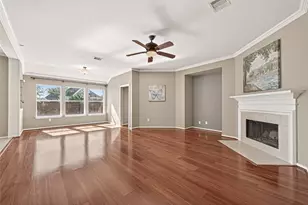 1723 Magnolia Lake Ln, Richmond, TX 77406 - Photo 2