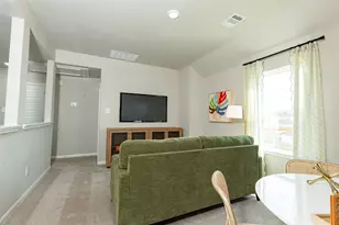 8003 Vanilla Orchid Dr, Houston, TX 77016 - Photo 18