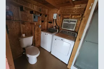 1906 County Road 202, Sargent, TX 77414 - Photo 14