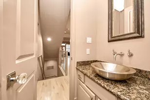 5217 Lillian St, Houston, TX 77007 - Photo 8