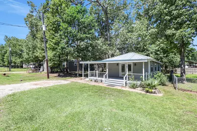 140 Tobago Lane, Point Blank, TX 77364 - Photo 2