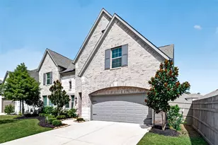 15003 Berry Brk Dr, Conroe, TX 77302 - Photo 2