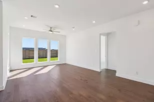 1322 Secret Grv Trl, Tomball, TX 77375 - Photo 16