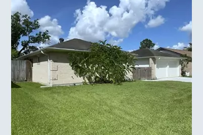 16223 Barcelona Drive, Friendswood, TX 77546 - Photo 2