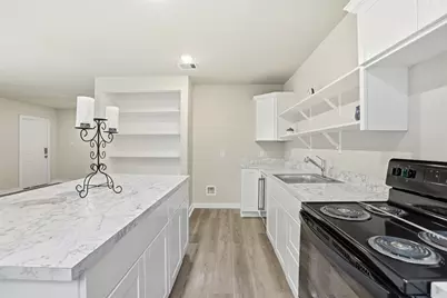 154 Lakeview Drive E, Livingston, TX 77351 - Photo 10