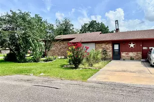 3802 Dolphin Ln, La Porte, TX 77571 - Photo 8
