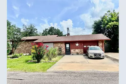 3802 Dolphin Lane, La Porte, TX 77571 - Photo 10