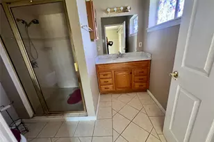 3802 Dolphin Ln, La Porte, TX 77571 - Photo 14