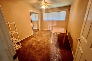 3802 Dolphin Ln, La Porte, TX 77571 - Photo 18