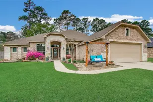 1003 Garrett Dr, Magnolia, TX 77354 - Photo 2