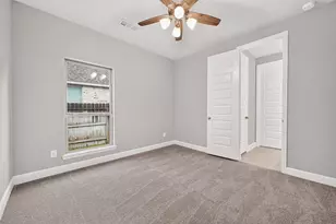 8758 Hbr Pnes Dr, Cypress, TX 77433 - Photo 34