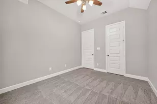 8758 Hbr Pnes Dr, Cypress, TX 77433 - Photo 32
