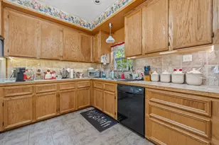 253 Pinckard Rd, Livingston, TX 77351 - Photo 14