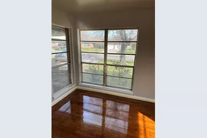 5810 Flamingo Drive, Houston, TX 77033 - Photo 18