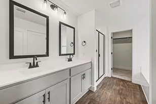 9 Keystone Ct, Angleton, TX 77515 - Photo 22
