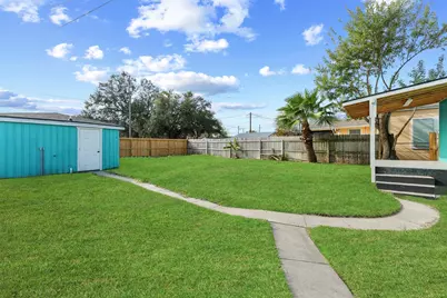 4907 Alamo Drive, Galveston, TX 77551 - Photo 18