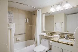 6102 Seawall Blvd, Galveston, TX 77551 - Photo 10