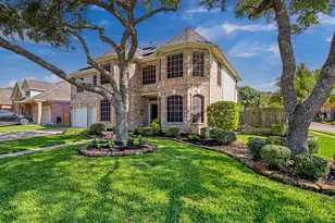 23006 Heathercroft Dr, Katy, TX 77450 - Photo 2