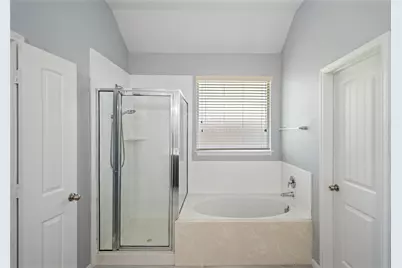 2406 Winter Trail Drive, Conroe, TX 77304 - Photo 24