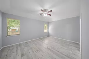 2406 Winter Trail Dr, Conroe, TX 77304 - Photo 28