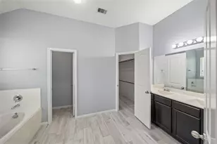 2406 Winter Trail Dr, Conroe, TX 77304 - Photo 22