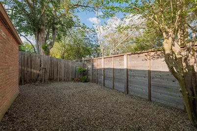 619 Rancho Bauer Drive, Houston, TX 77079 - Photo 8