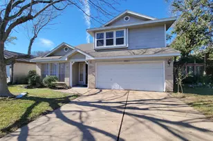 10130 Berry Limb Dr, Houston, TX 77099 - Photo 1