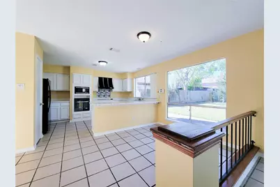 10130 Berry Limb Drive, Houston, TX 77099 - Photo 16