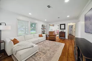 4509 Randwick Dr, Houston, TX 77092 - Photo 8