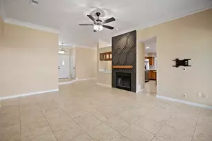 710 Lochnell Dr, Houston, TX 77062 - Photo 8