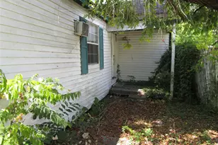1306 Pershing St, Baytown, TX 77520 - Photo 4