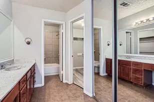 11910 Yearling Dr, Houston, TX 77065 - Photo 12