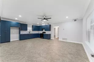 8221 Brockton St, Houston, TX 77017 - Photo 2
