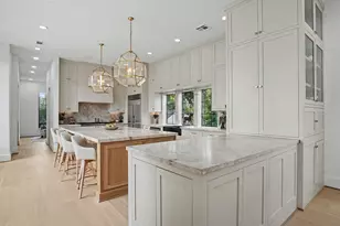 705 Walton St, Houston, TX 77009 - Photo 12