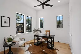 705 Walton St, Houston, TX 77009 - Photo 8