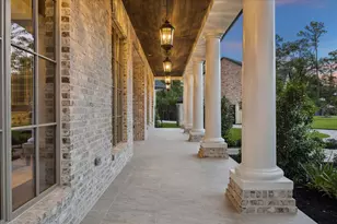 9 Valley Forge Dr, Bunker Hill Village, TX 77024 - Photo 4