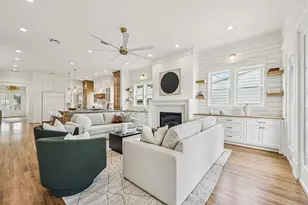 1119 E 7th 1/2 St, Houston, TX 77009 - Photo 22