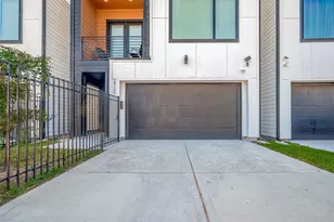 2726 Anita St, Houston, TX 77004 - Photo 2