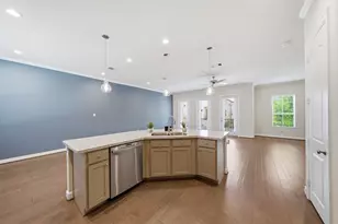 10616 Centre Shadows Dr, Houston, TX 77043 - Photo 10