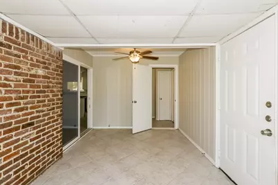 7126 Lugary Drive, Houston, TX 77036 - Photo 18