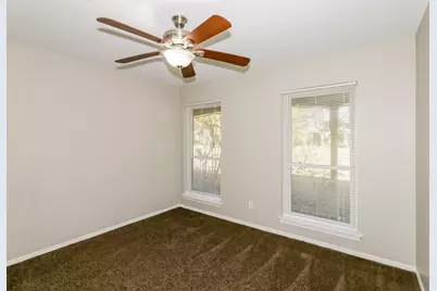 7126 Lugary Drive, Houston, TX 77036 - Photo 14